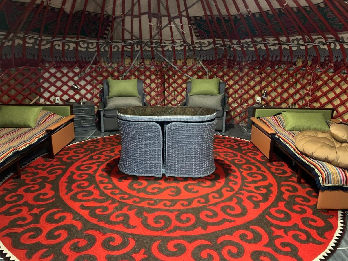 Ak-Tengir Yurt Resort Tossor Екстер'єр фото